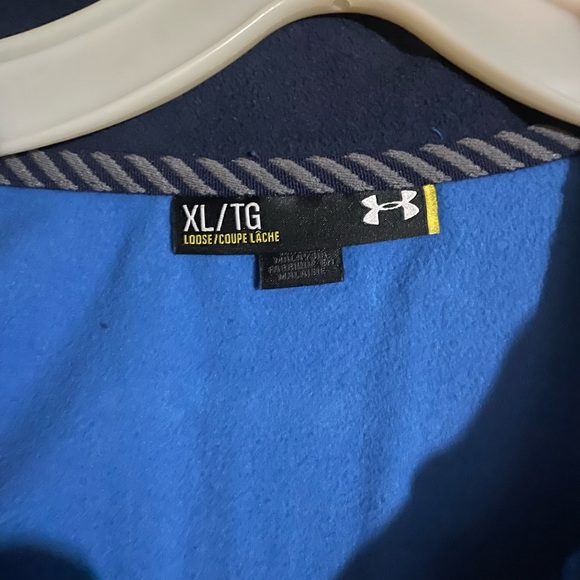 Under Armour pullover - Picture 5 of 5